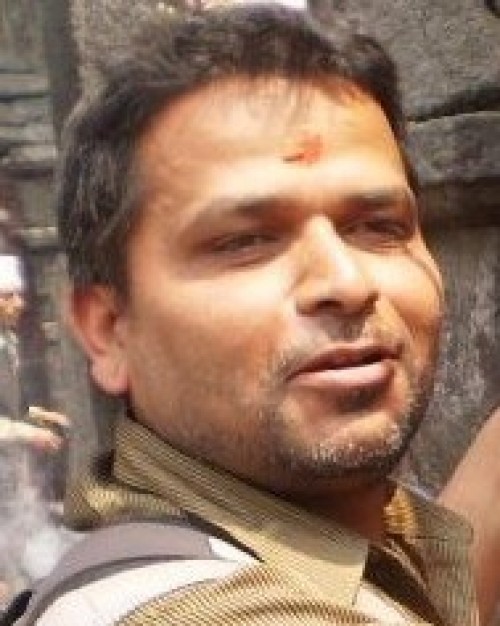लालसिपाहीहरू उठ – वैरागी जेठा