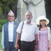 लु स्युनको शालिकसँगै उभिदाको गौरवपूर्ण अनुभूति – हस्तबहादुर के.सी.